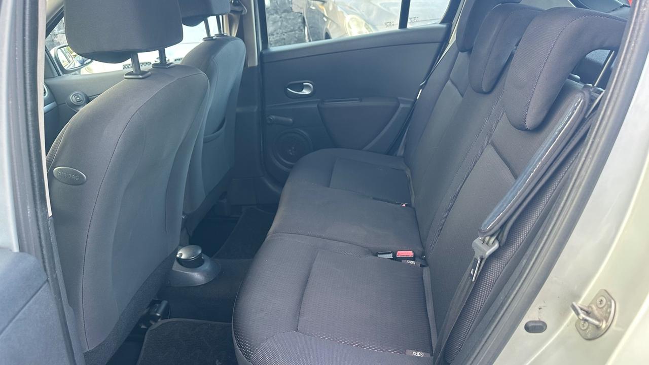 Renault Clio 1.5 dCi 70CV 5 porte