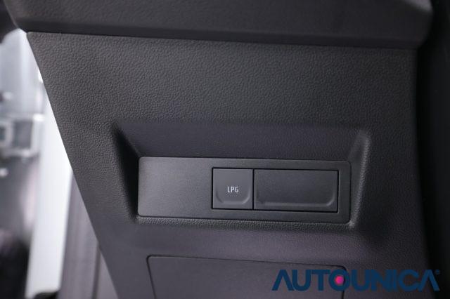 RENAULT Captur ECO-G 100 CV EVOLUTION NEOPATENTATI GPL