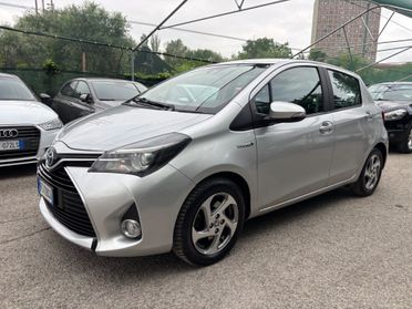 Toyota Yaris 1.5 Hybrid 5 porte Style OK NEOPATENTATI