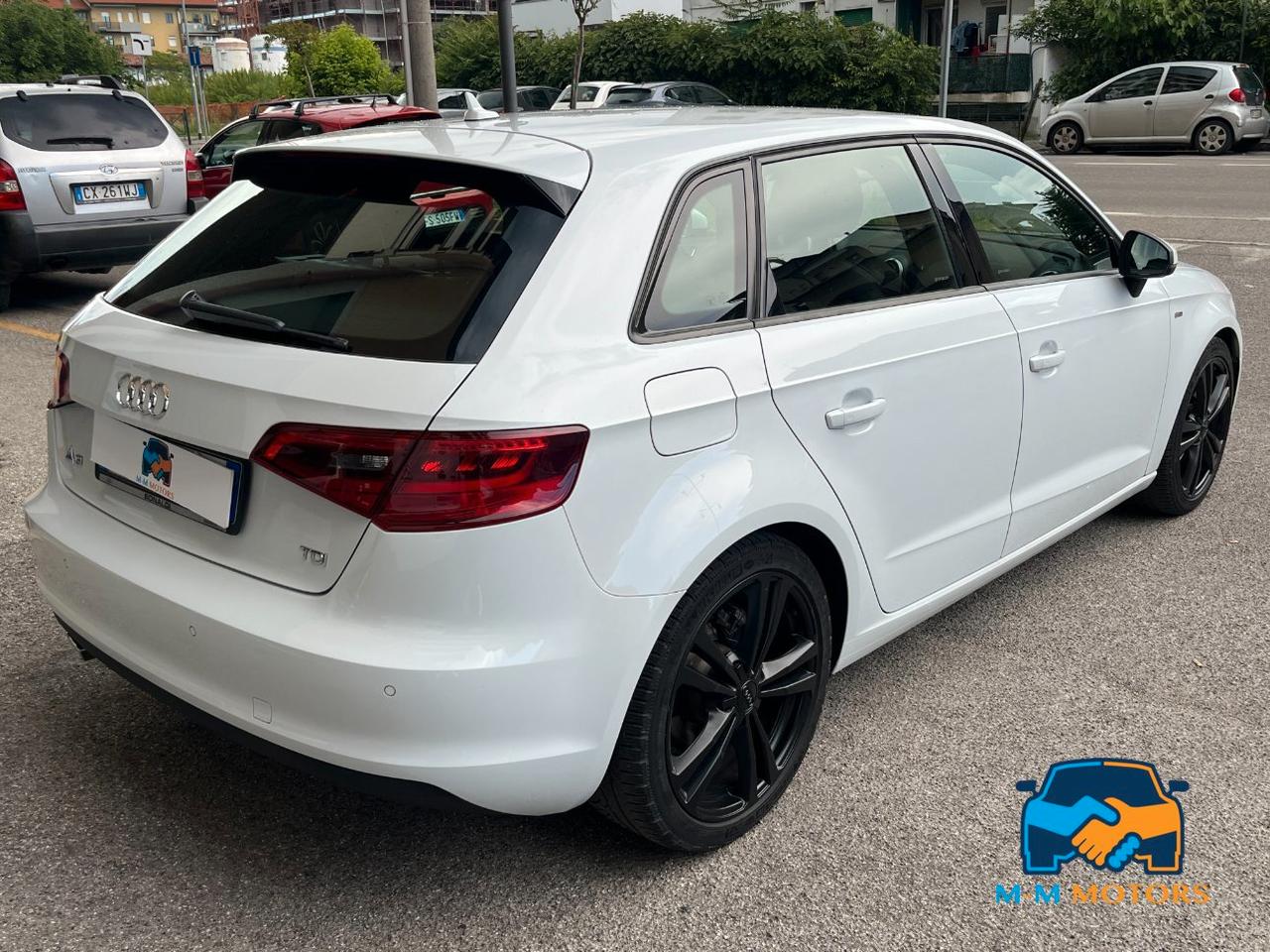 Audi A3 Sportback 1.6 tdi S-Line 110cv E6