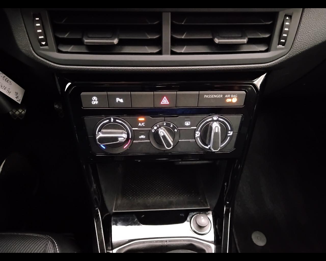 VOLKSWAGEN T-Cross 2019 - T-Cross 1.0 tsi Style 95cv