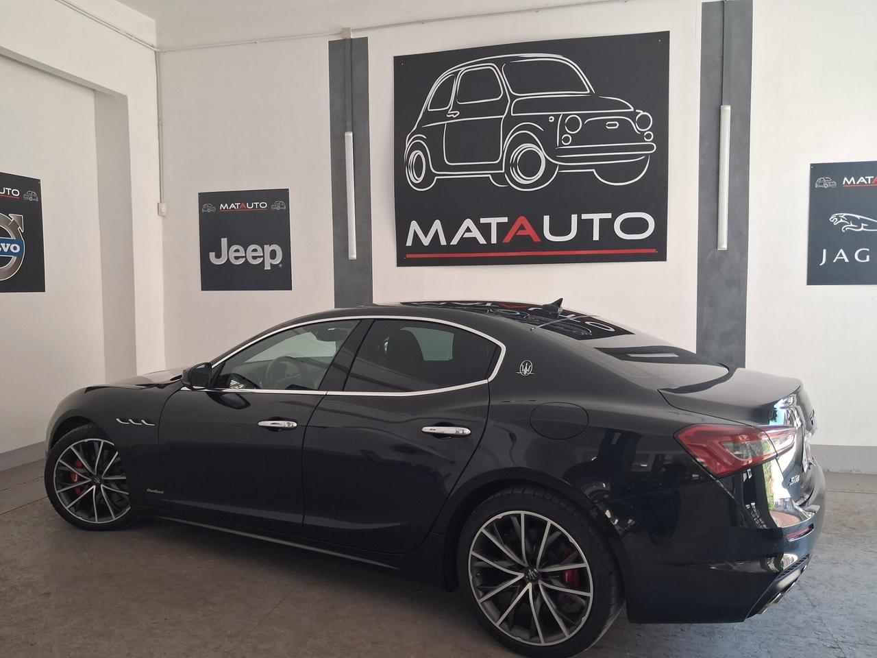 Maserati Ghibli V6 430 CV Q4 Granlusso