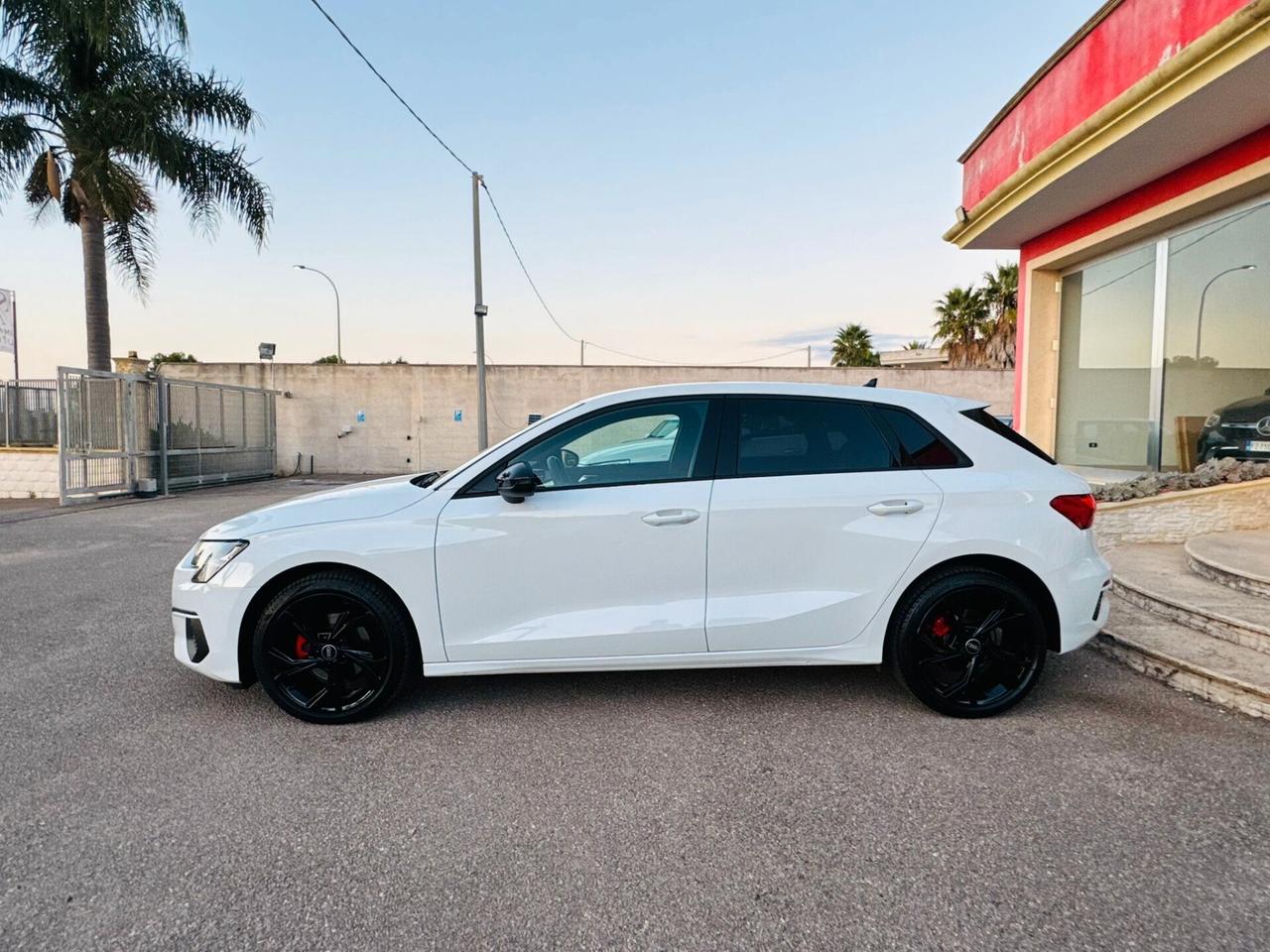 Audi A3 SPB 30 TDI S-tronic Sport Navi/Led