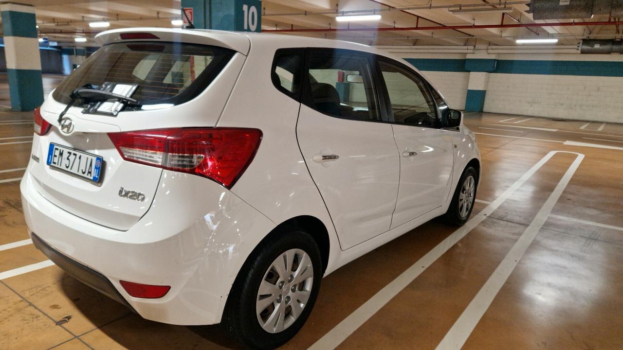 Hyundai iX20 1.4 Benzina-Gpl