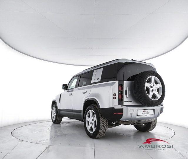 LAND ROVER Defender 110 3.0d i6 mhev SE awd 200cv auto - AUTOCARRO N1