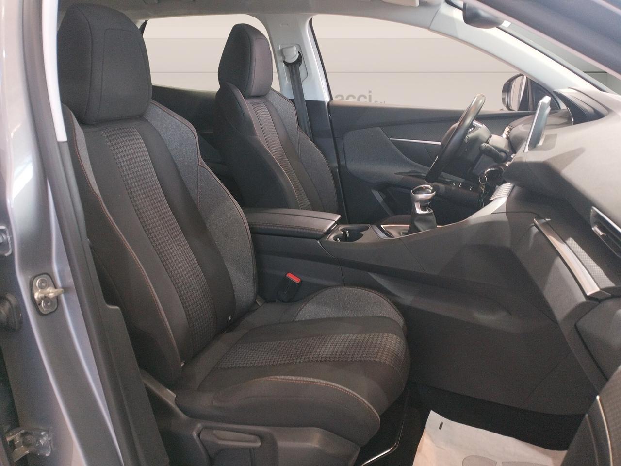 PEUGEOT 3008 1.5 bluehdi Active s&s