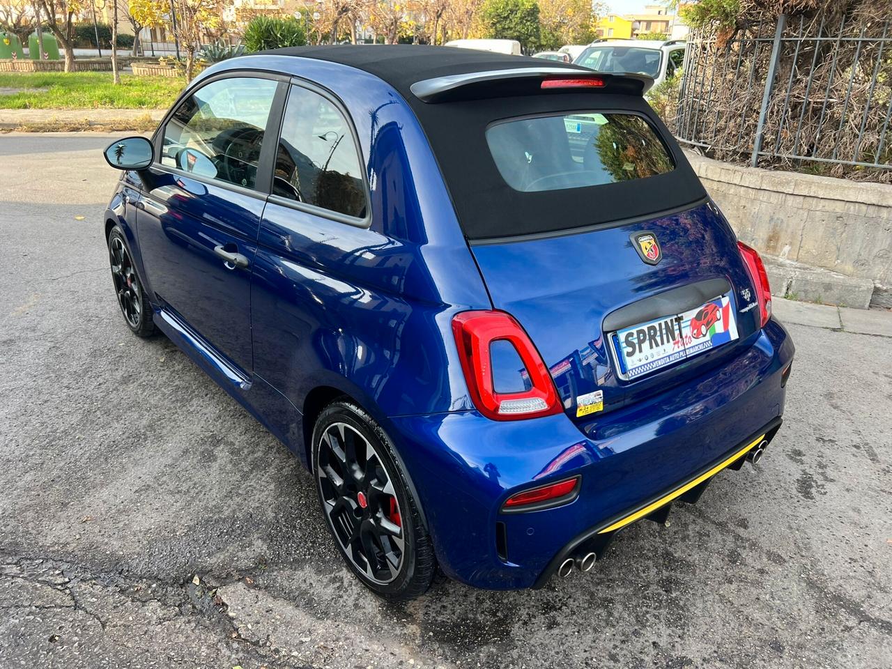 Abarth 595 C 1.4 Turbo T-Jet 180 CV Competizione sablet