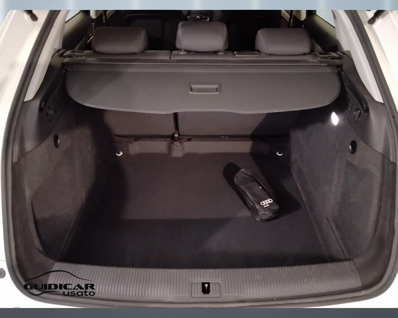 AUDI Q3 I 2015 - Q3 2.0 tdi Business 120cv s-tronic