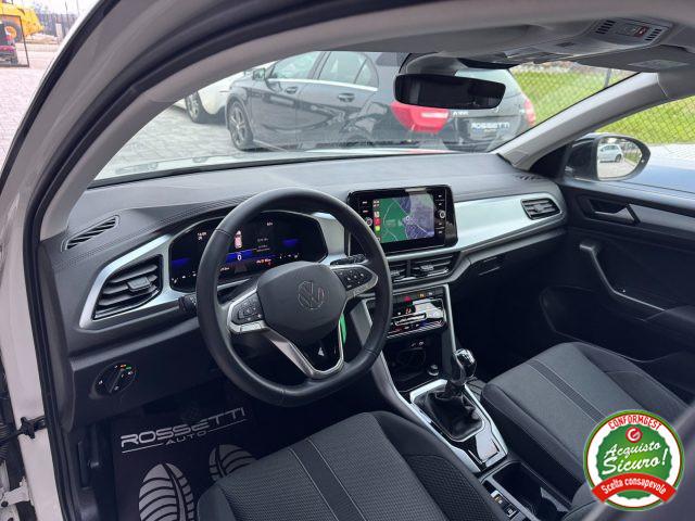 VOLKSWAGEN T-Roc 1.0 TSI RESTYLING ANCHE PER NEOPATENTATI