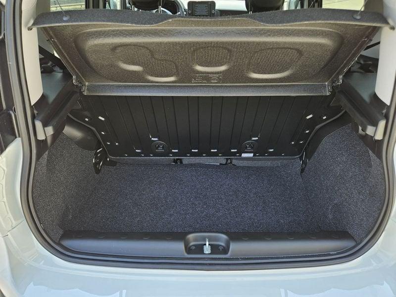 FIAT Panda Panda 1.0 FireFly S&S Hybrid Pandina CROSS
