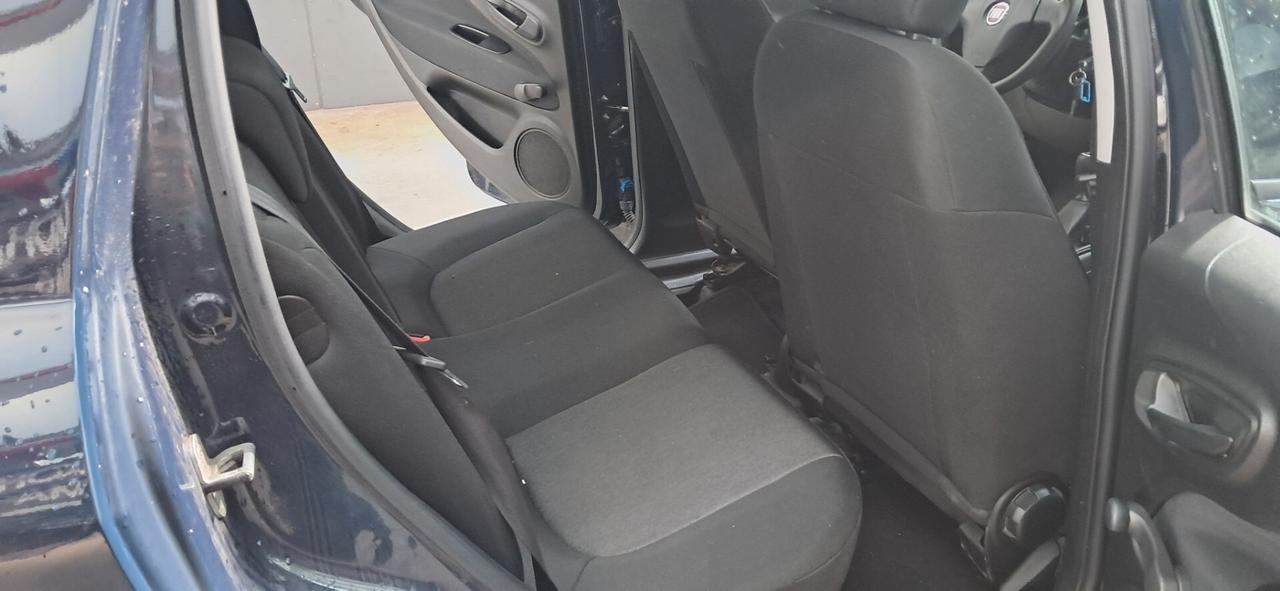 Fiat Punto 1.4 8V 5 porte Easypower Lounge