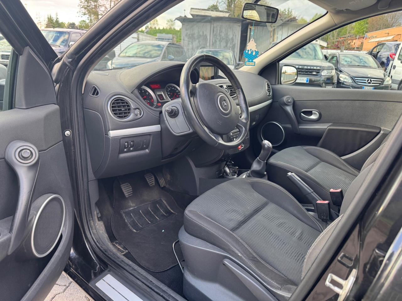 Renault Clio 1.2 16V 5 porte Luxe