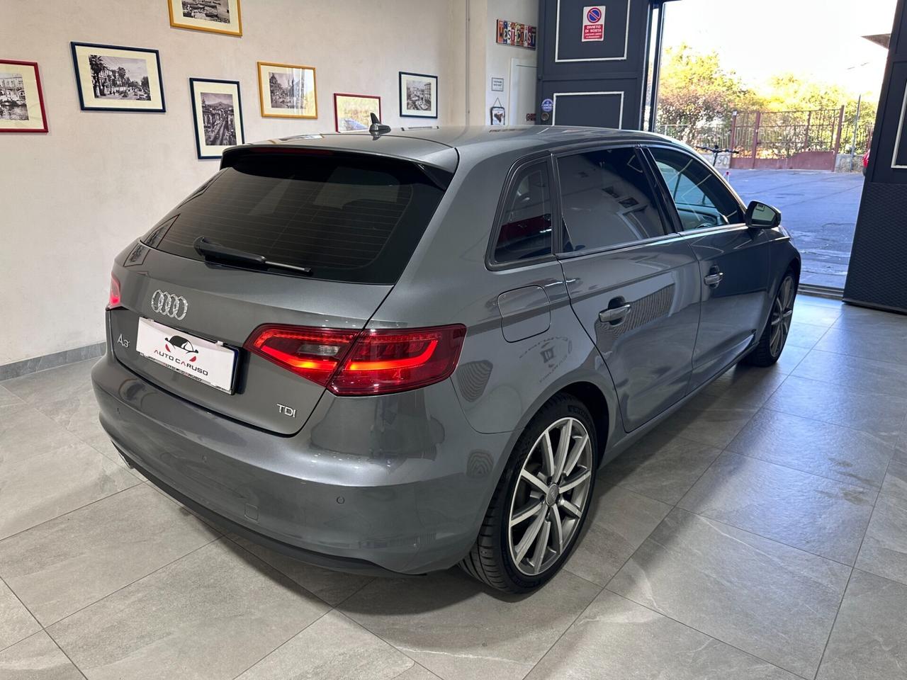 Audi A3 SPB 1.6 TDI 110cv – NAVI – FUL