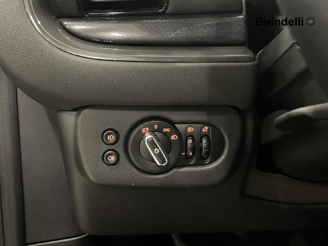 MINI Mini Clubman (F54) - Mini 2.0 Cooper D Mayfair Edition Clubman