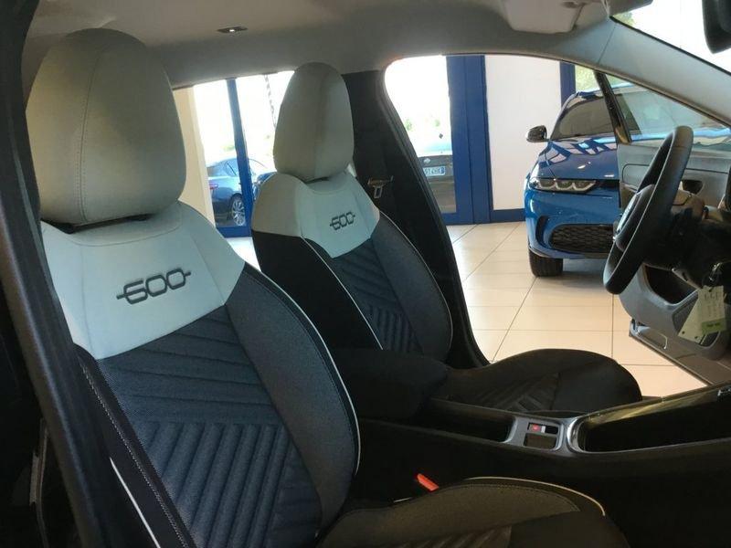 FIAT 600 1.2 Hybrid 110cv Icon MY26