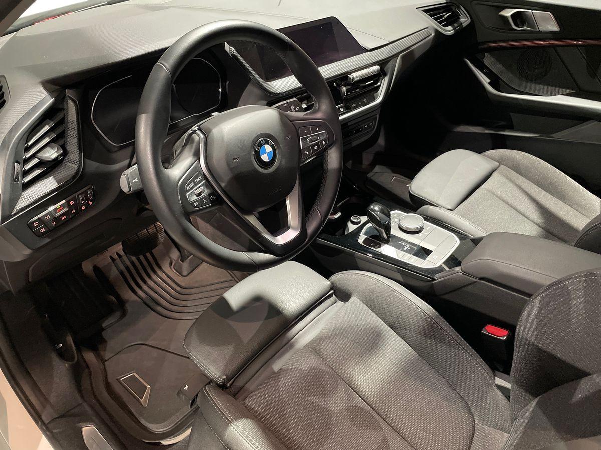 BMW Serie 1 F40 - 118i Sport 140cv auto