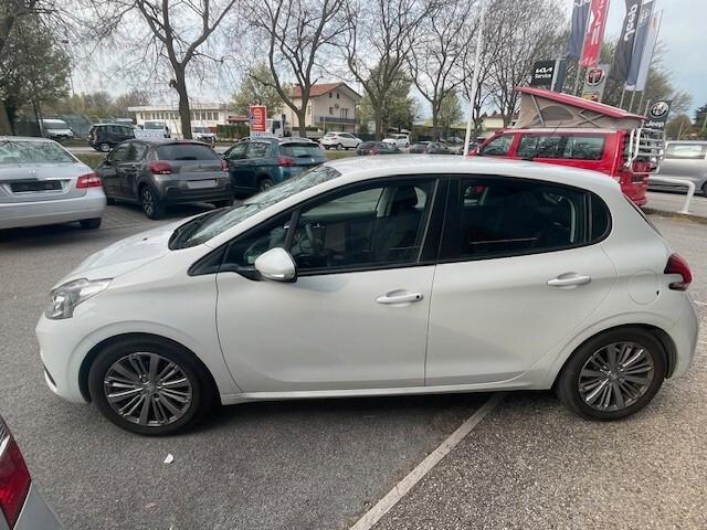 Peugeot 208 BlueHDi 1.5 Active