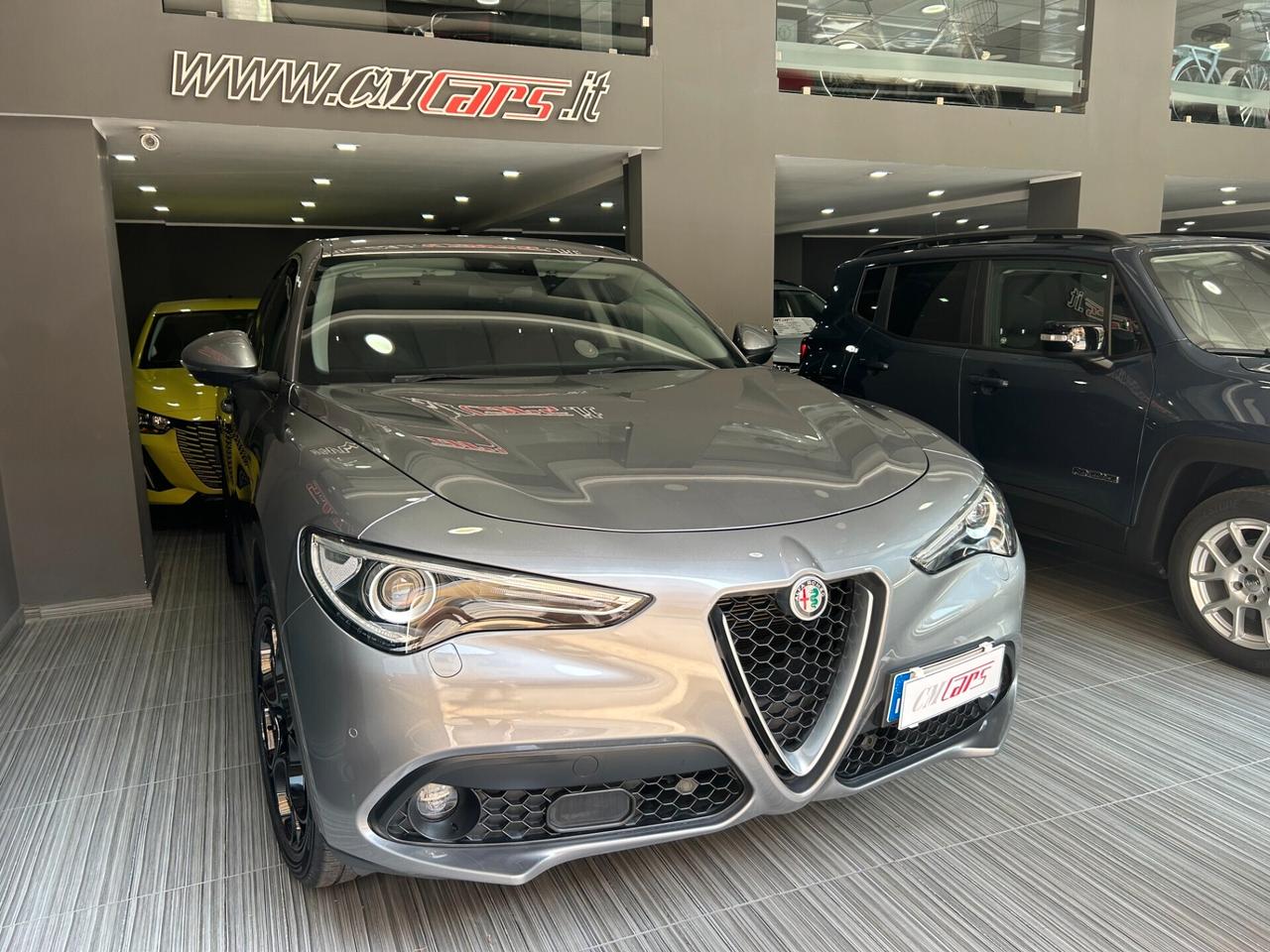 Alfa Romeo Stelvio 2.2 Turbo 190cv Q4 Automatica Business ITALIANA