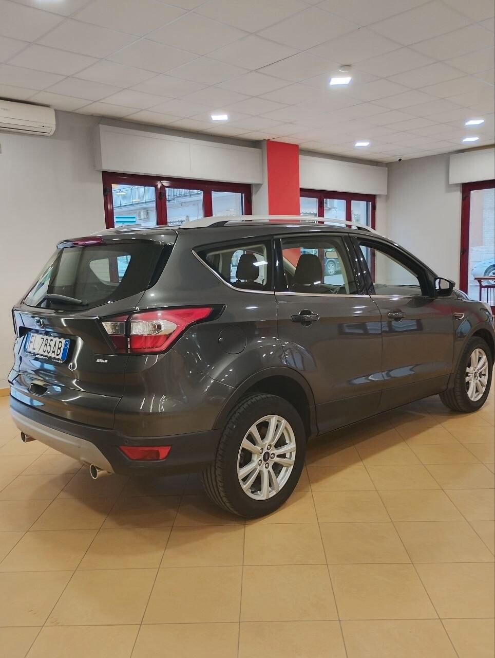 Ford Kuga 1.5 TDCI 120 CV S&S 2WD Titanium
