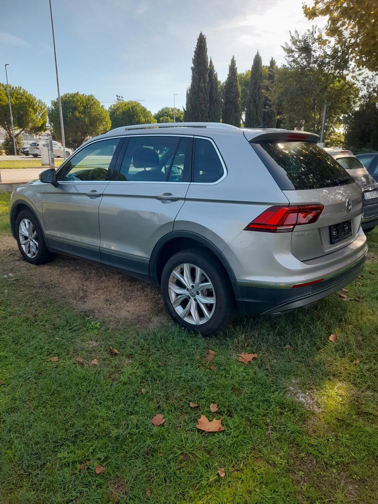 Volkswagen Tiguan 2.0 TDI SCR DSG 4MOTION Executive BMT PROMO