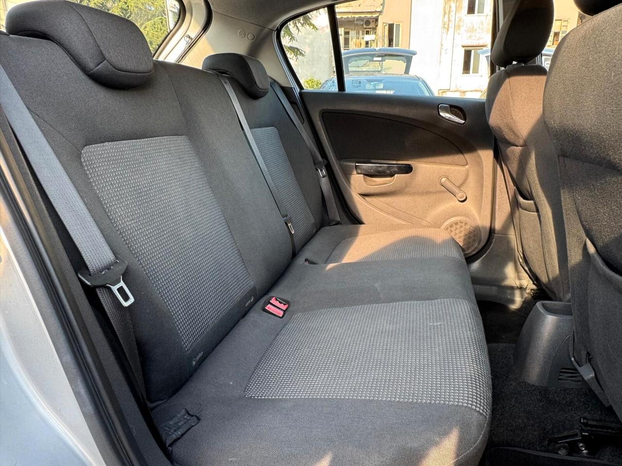 Opel Corsa 1.2 5 porte Enjoy GPL