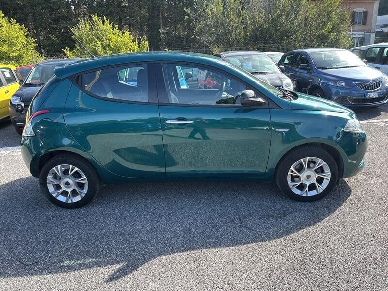 Lancia Ypsilon III 2015 1.2 Gold s&s 69cv my19