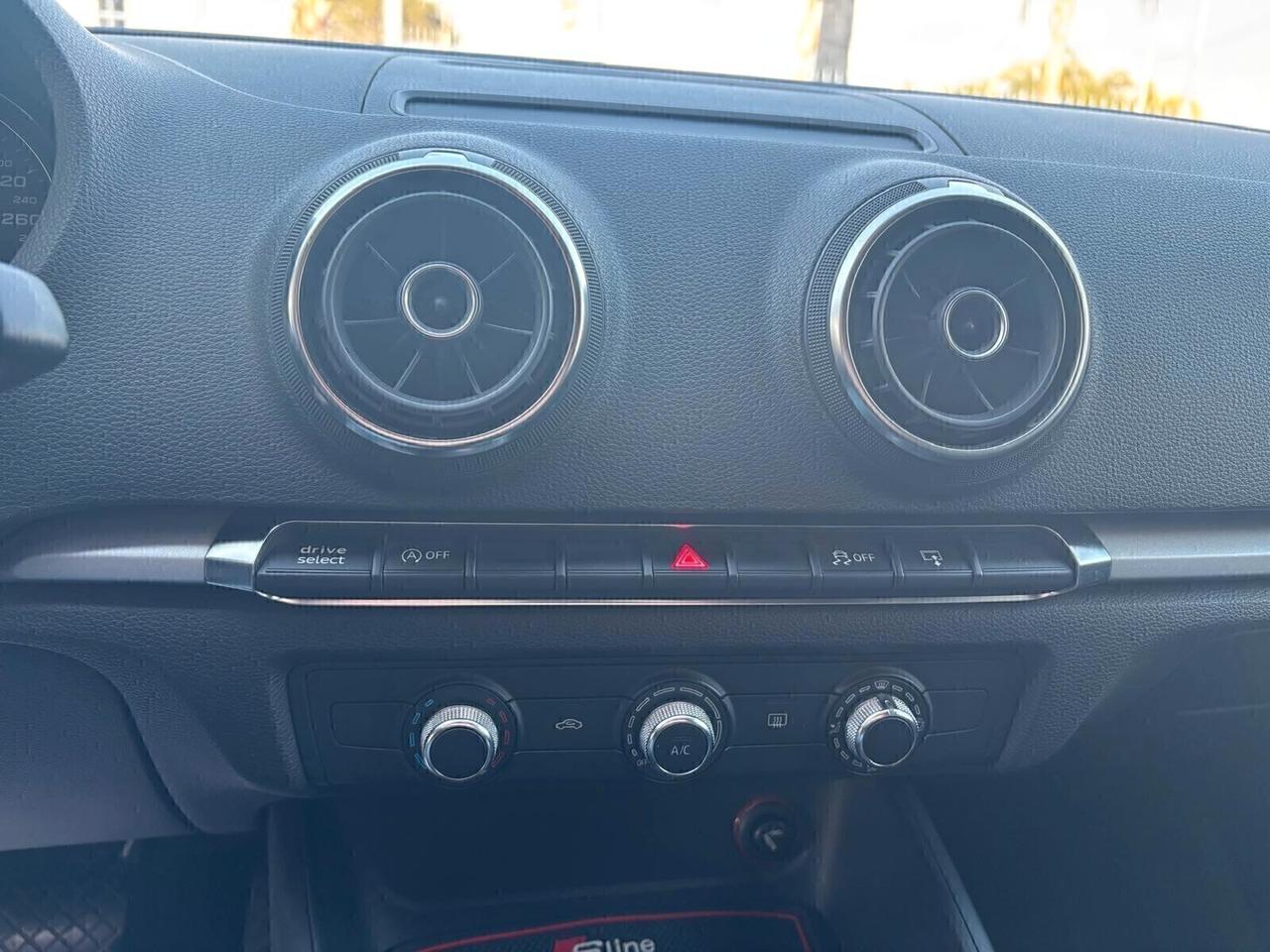 Audi A3 SPB 1.4 TFSI S tronic g-tron Attraction