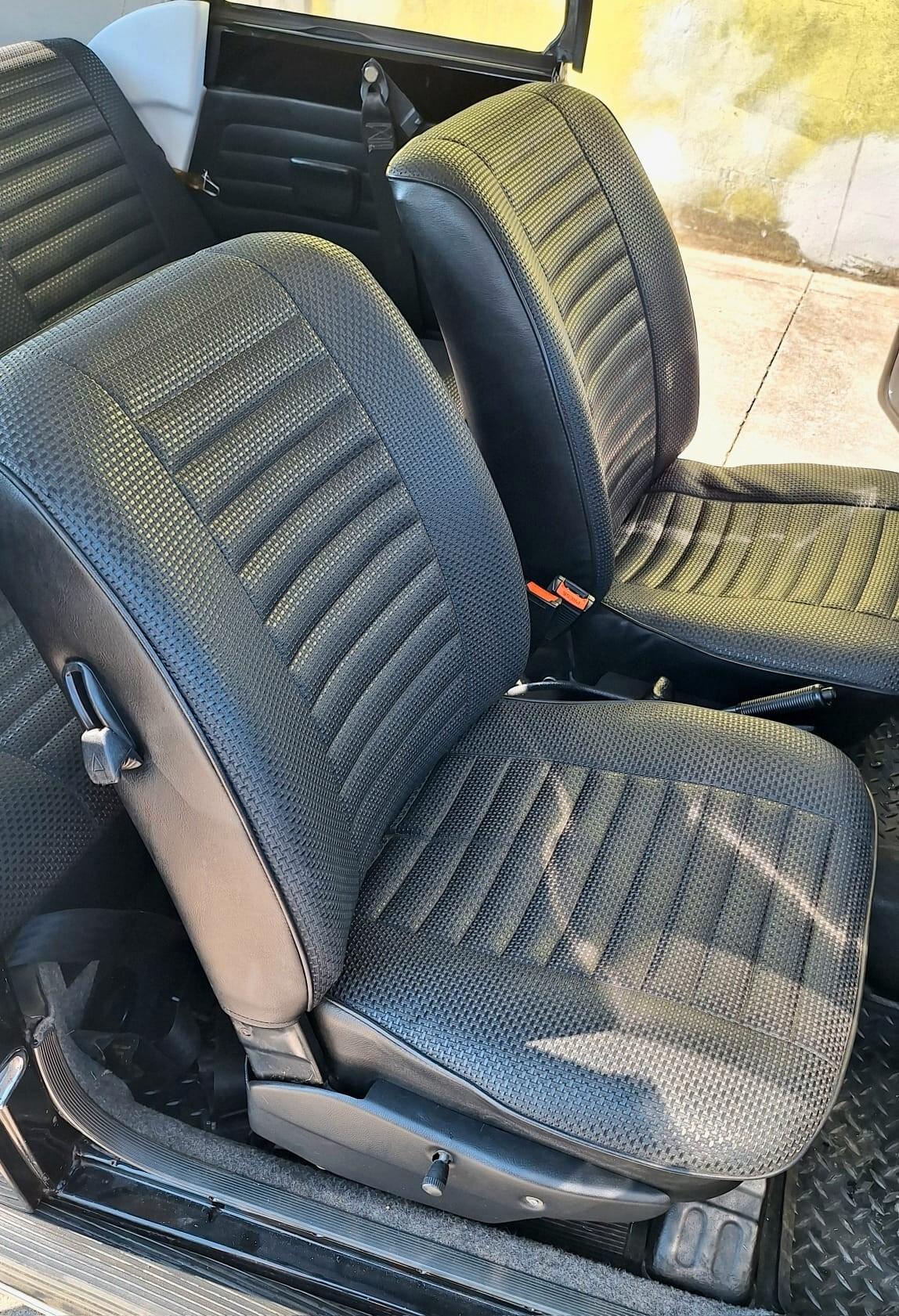 Volkswagen Maggiolino Cabrio - Targa Nera - Libretto a Pagine