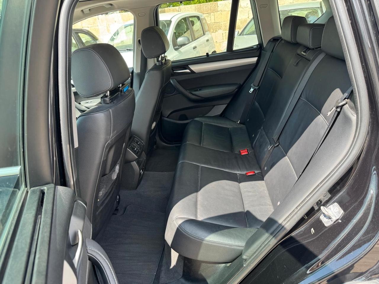 Bmw X3 sDrive18d - Tetto, pelle, navi