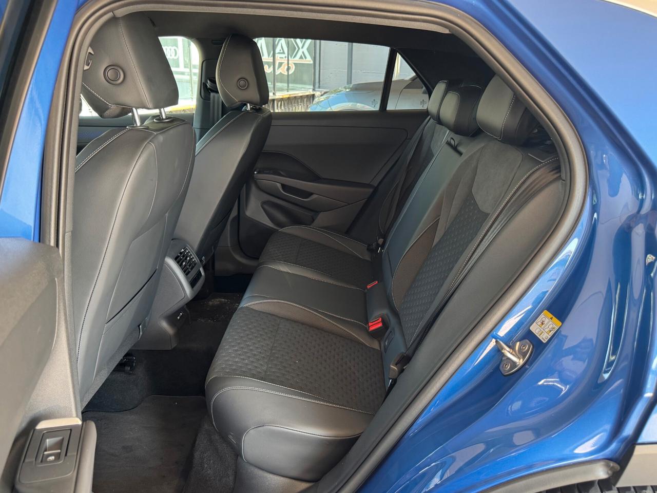 Volkswagen T-Roc 1.5 eTSI ACT 150 CV DSG R-Line PRONTA CONSEGNA