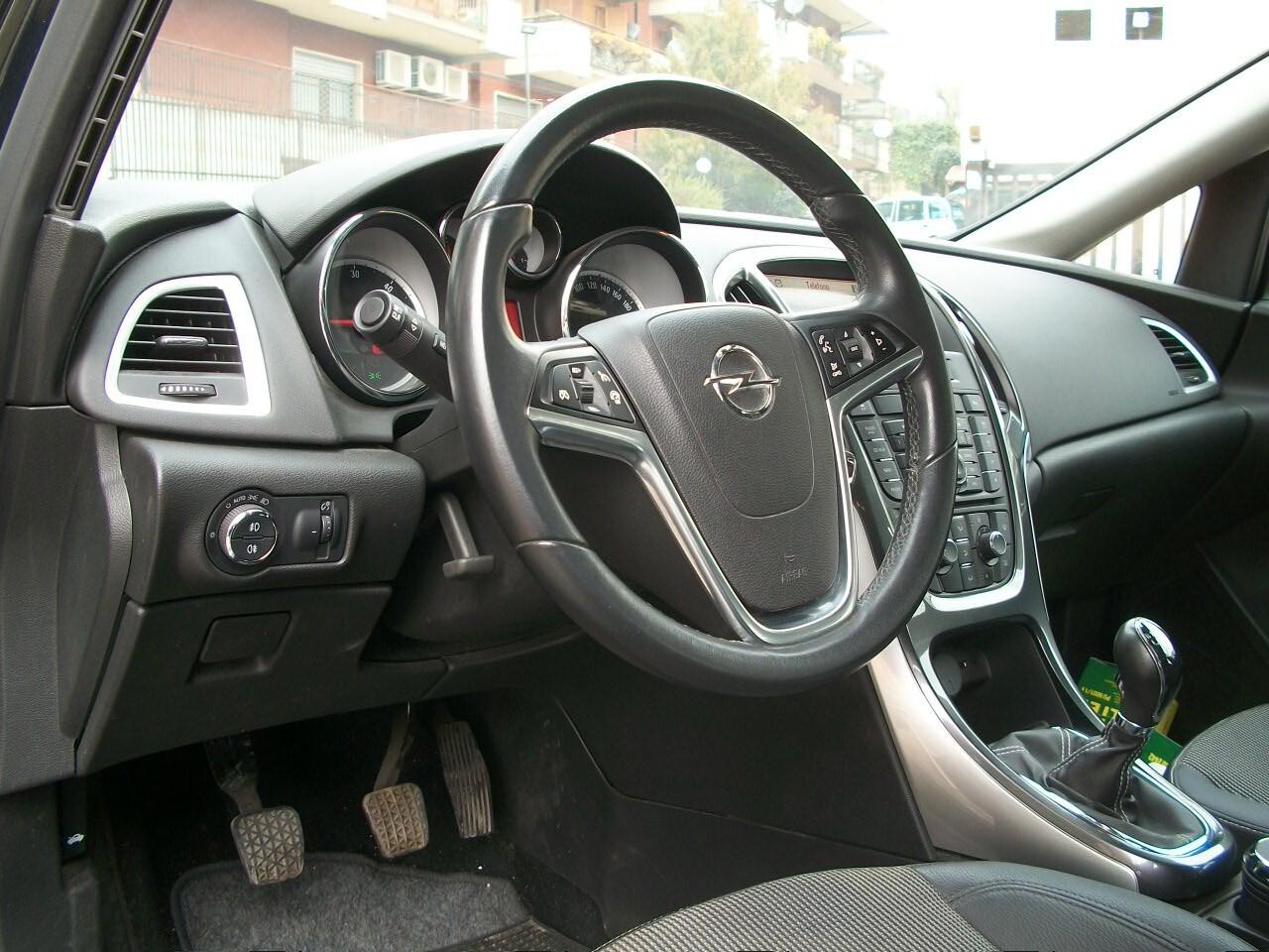 ASTRA J S.T. 1.7 CDTI COSMO Navy-Pelle-Lega18"