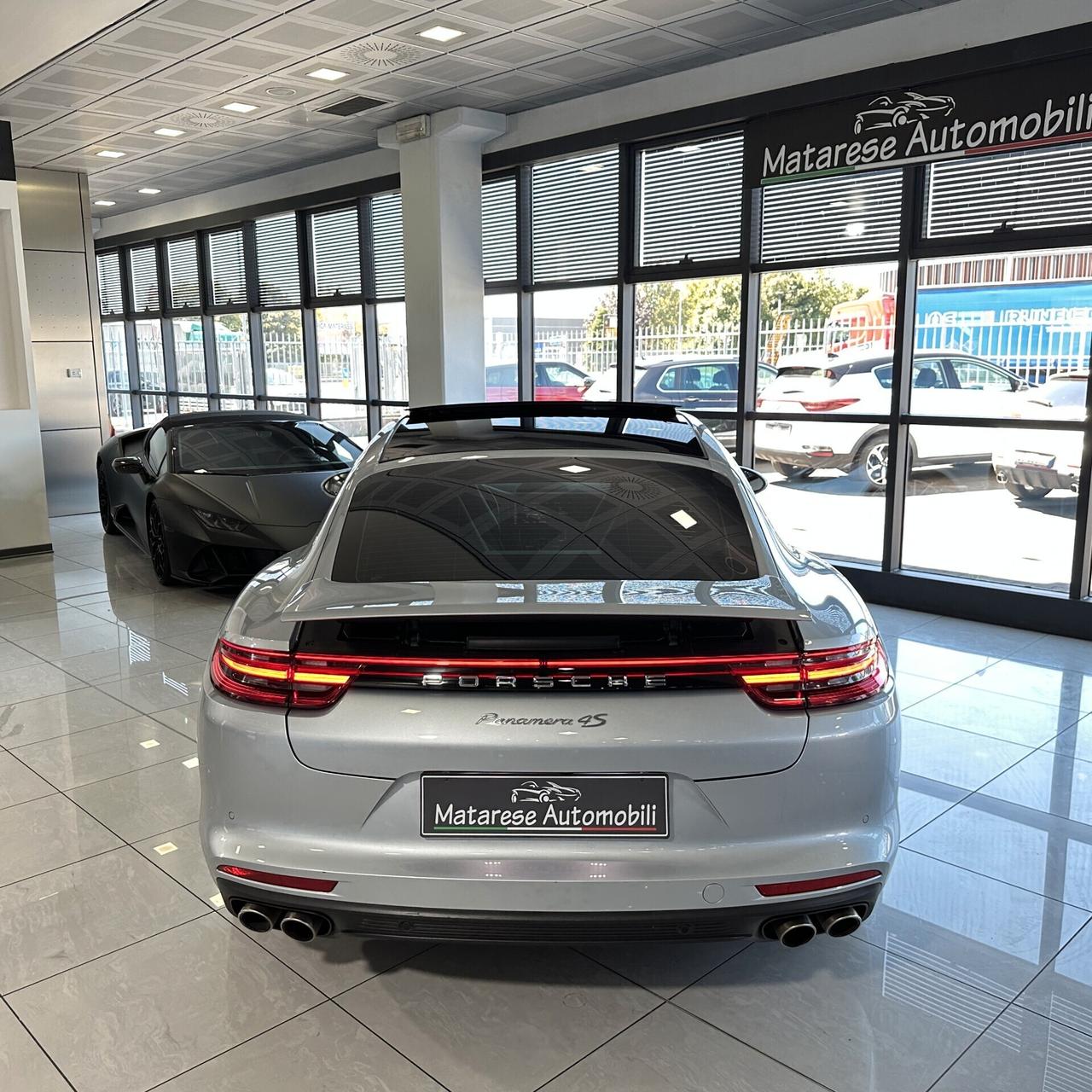 Porsche Panamera 4.0 V8 421cv Tetto PASM FullLed Radar GARANZIA