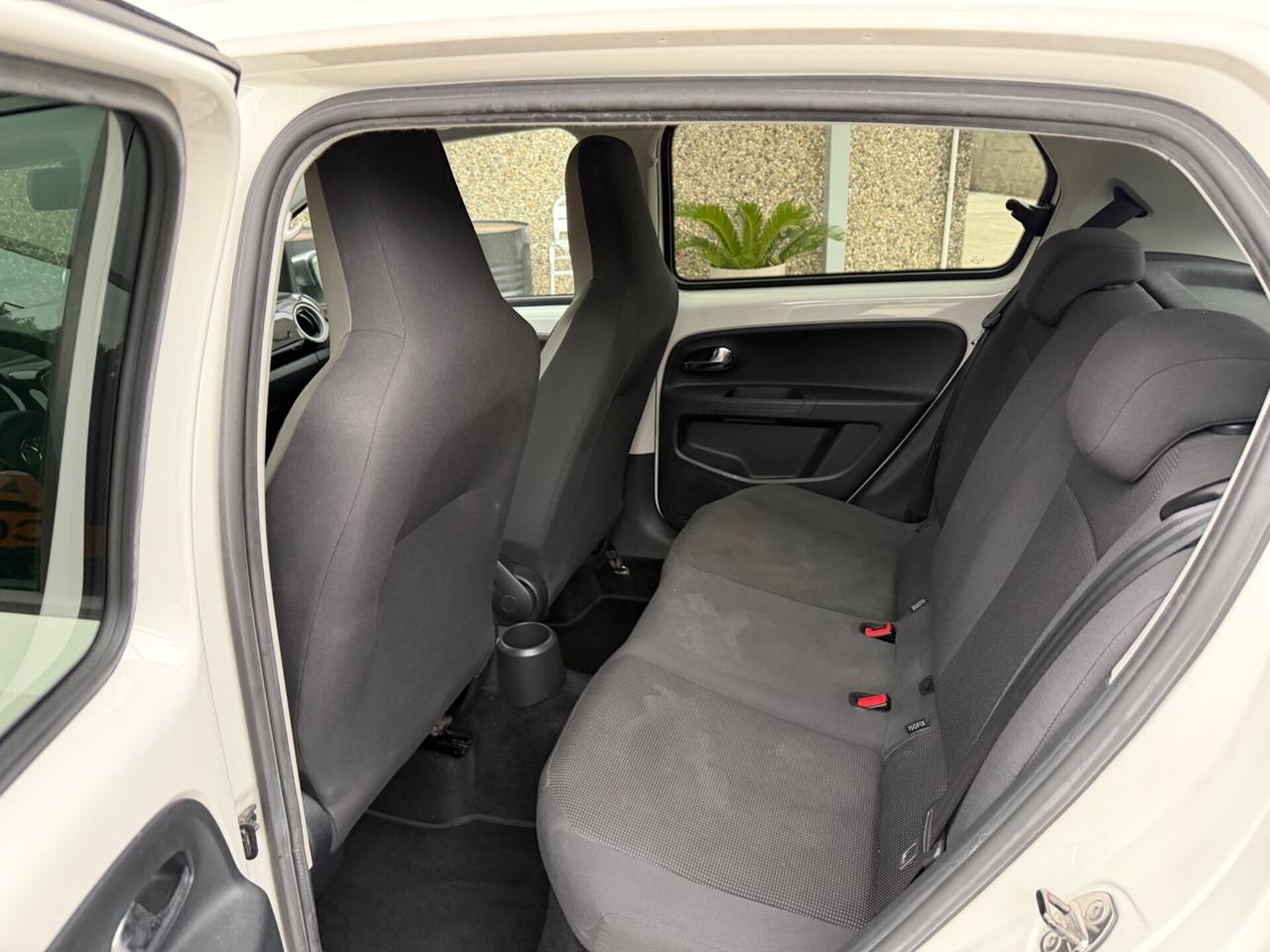 Volkswagen up! 1.0 benzina EURO5b neopatentati