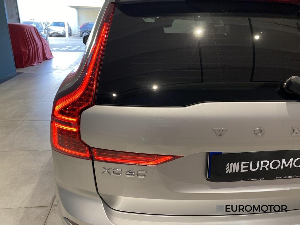 Volvo XC60 2.0 B4 R-Design AWD Geartronic