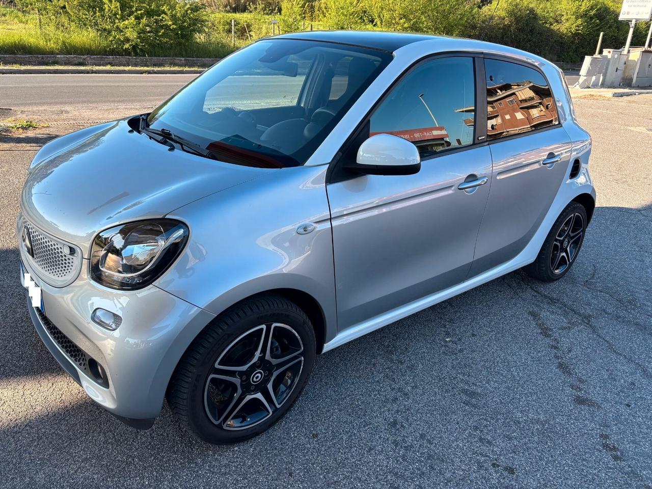 Smart ForFour 70 1.0 twinamic Passion UNIPRO', TETTO PANORAMA CERCHI IN LEGA KM CERTIFICATI BELLISSIMA!!!