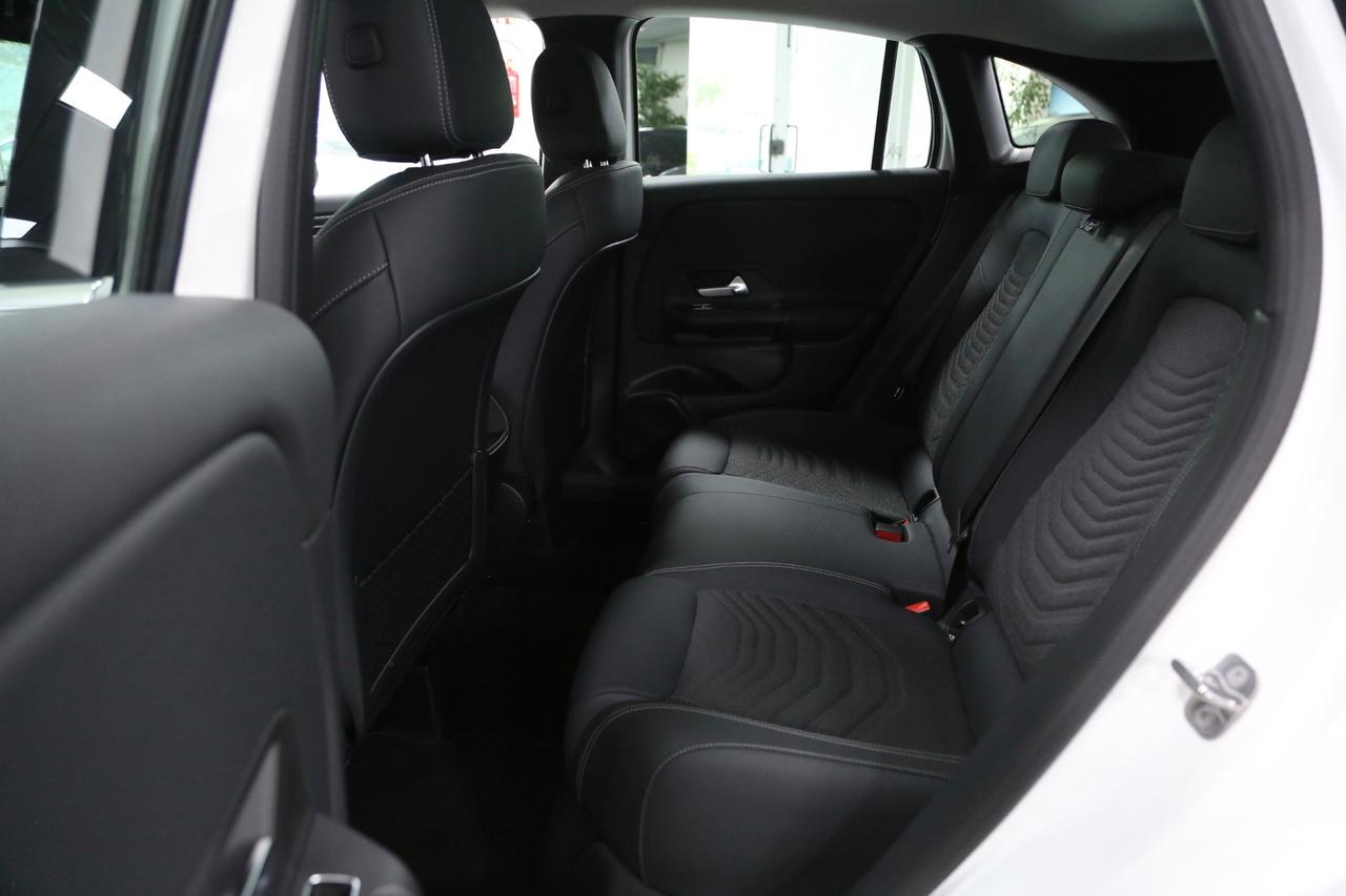Mercedes GLA 180 d Automatic Advanced
