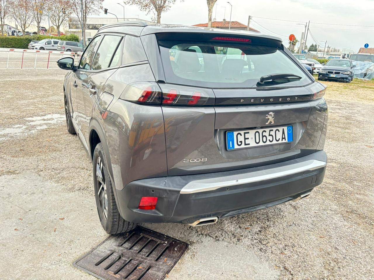 Peugeot 2008 PureTech 130 S&S EAT8 Style