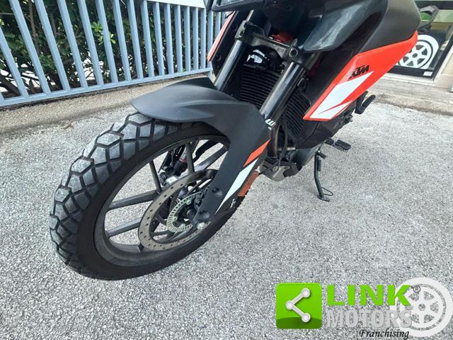 KTM 390 Adventure .