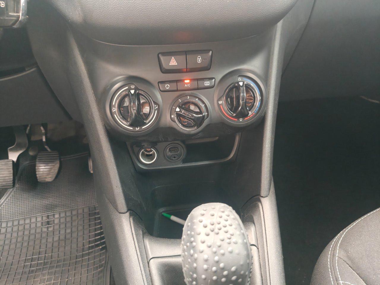 Peugeot 208 5 Porte 208 5p 1.0 puretech (vti) 12v Active LEGGI