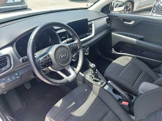 Kia Stonic 1.0 T-GDi 100 CV MHEV iMT Style