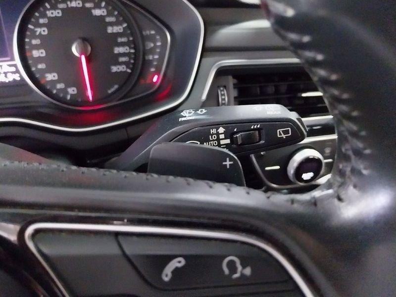Audi A4 V 2016 Avant Avant 30 2.0 TDI 122cv Sport S tronic
