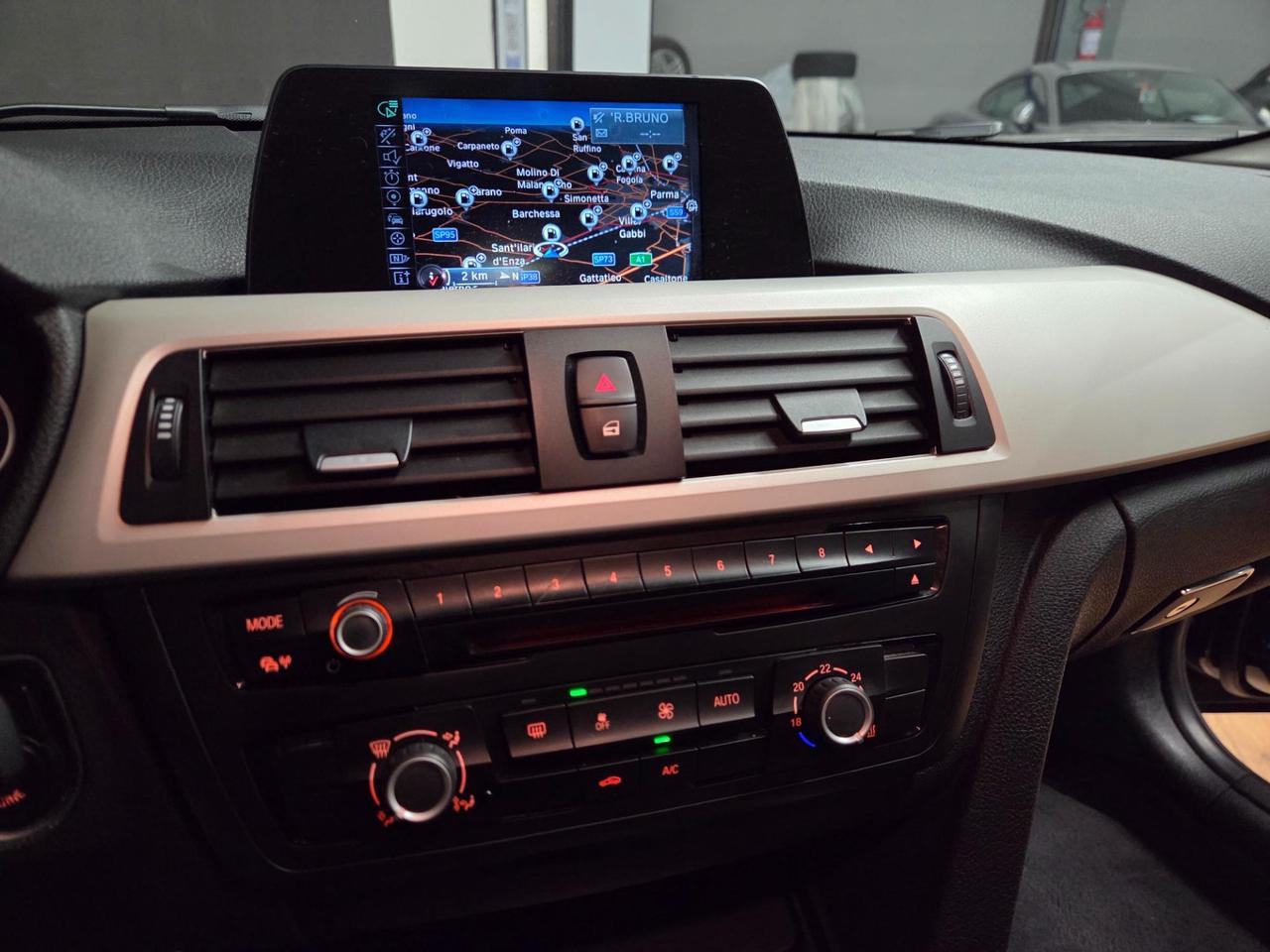 BMW 320 d Touring Business auto