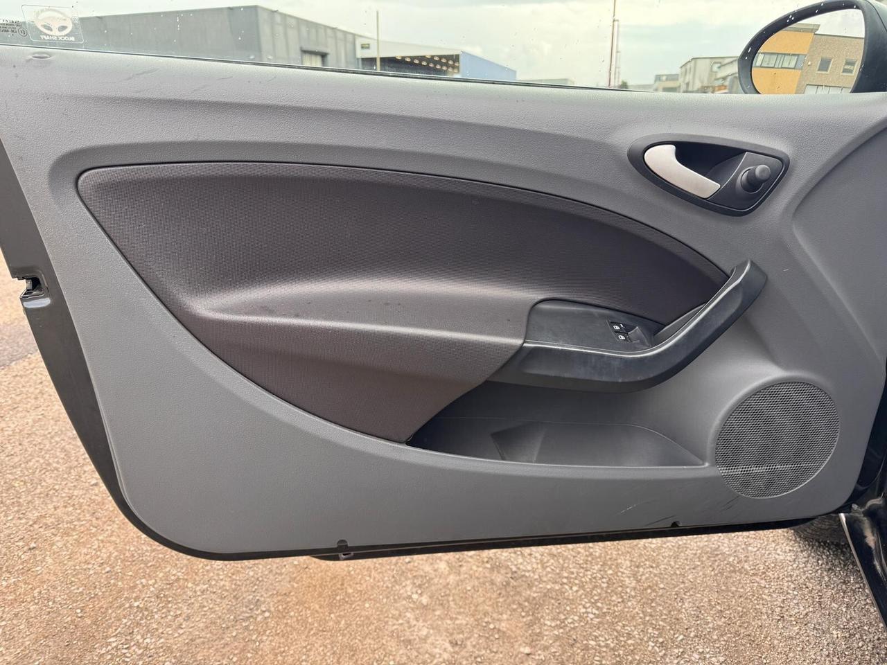 Seat Ibiza 1.2 B-GPL GARANZIA 12 m