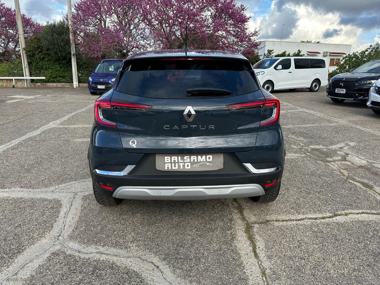 RENAULT Captur TCe 12V 90 CV Intens