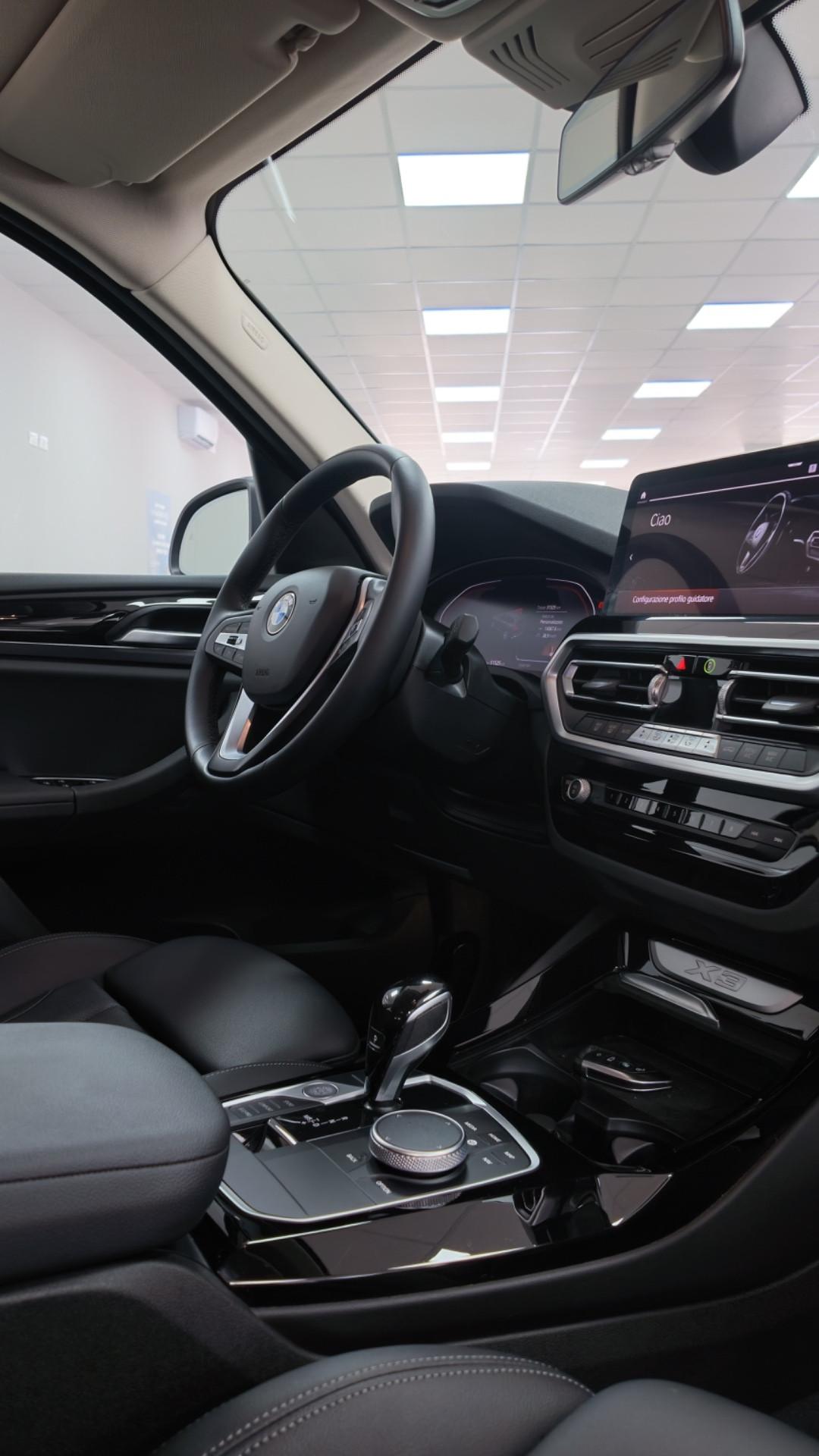 Bmw X3 sDrive18d 48V