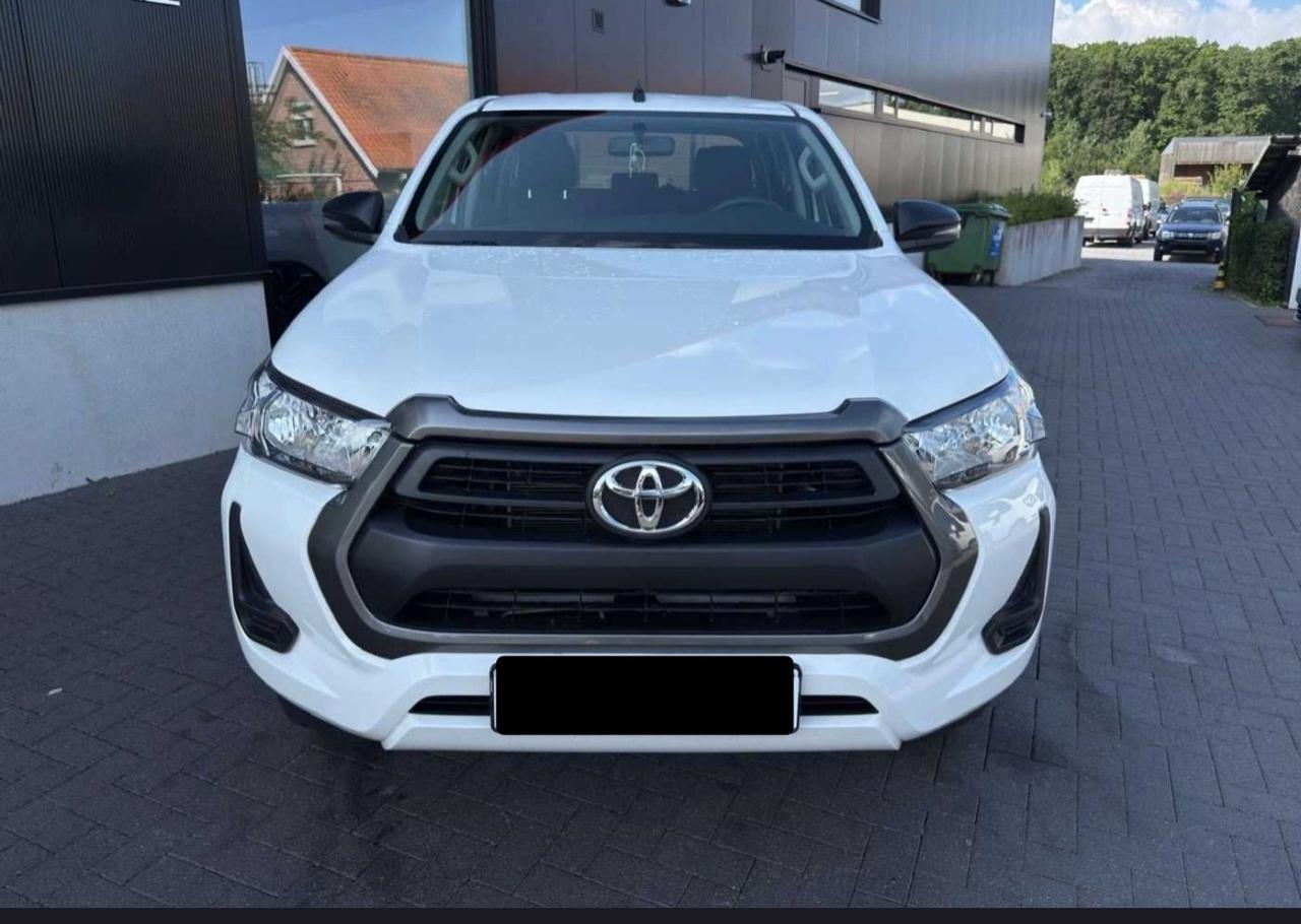 Toyota Hilux 2.4 D-4D 4WD 4 porte Double Cab Comfort