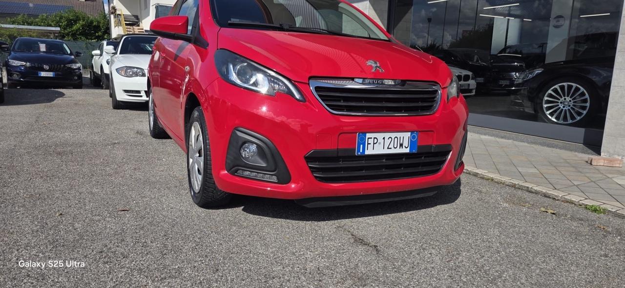 Peugeot 108 1.0 benzina Neopatentati