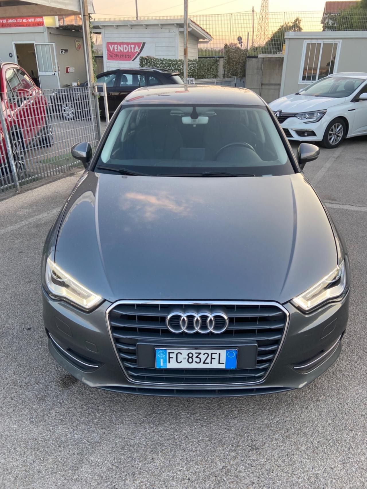 Audi A3 SPB 1.6 TDI diesel S tronic Ambition