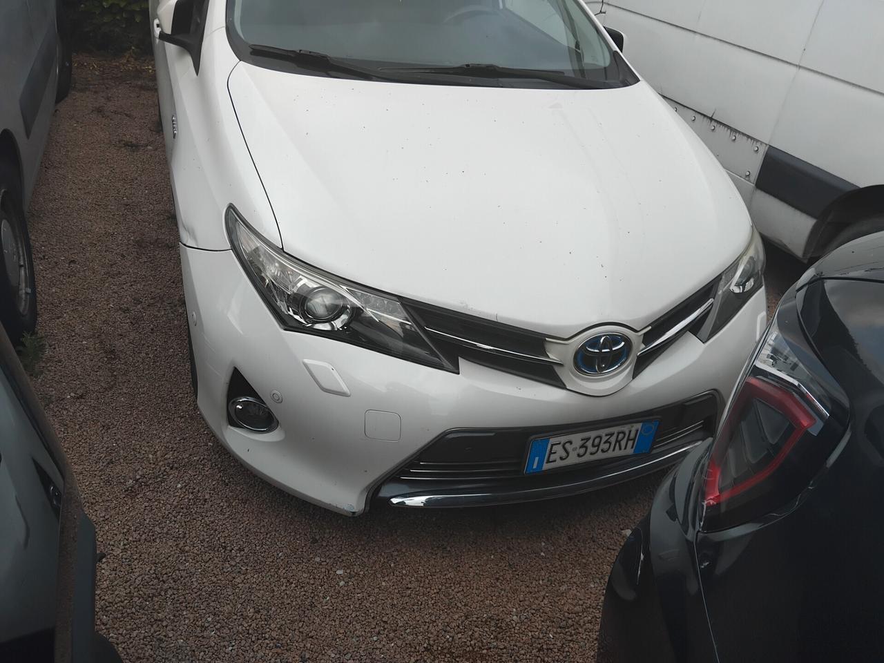 Toyota Auris Touring Sports 1.8 Hybrid Lounge