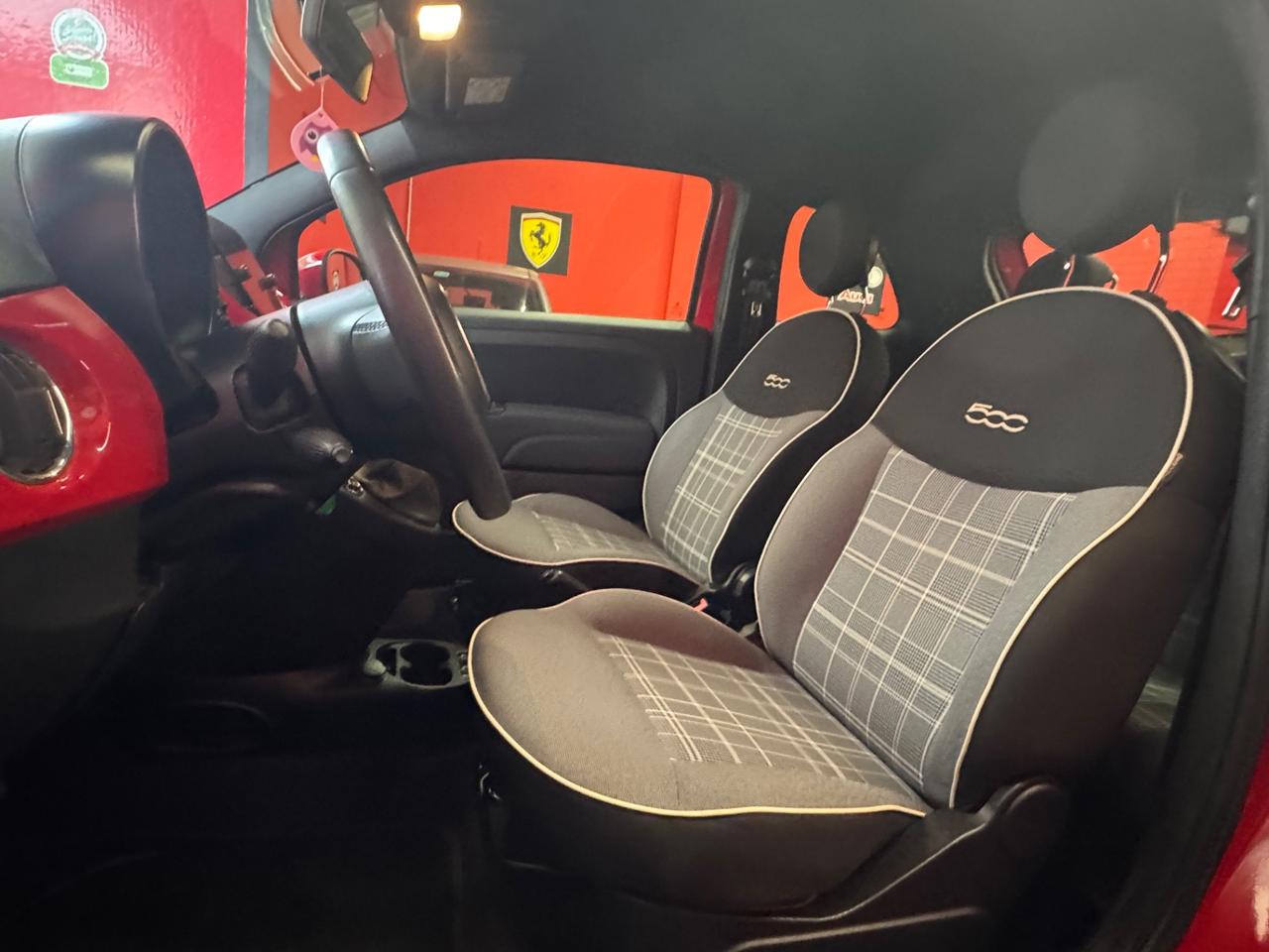 Fiat 500 1.0 Hybrid Red